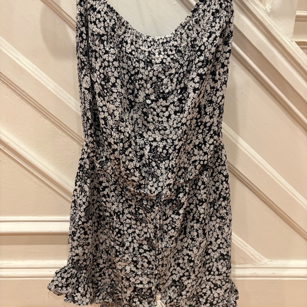 romper - Picture 3 of 3